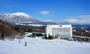 japan ski tours 2023